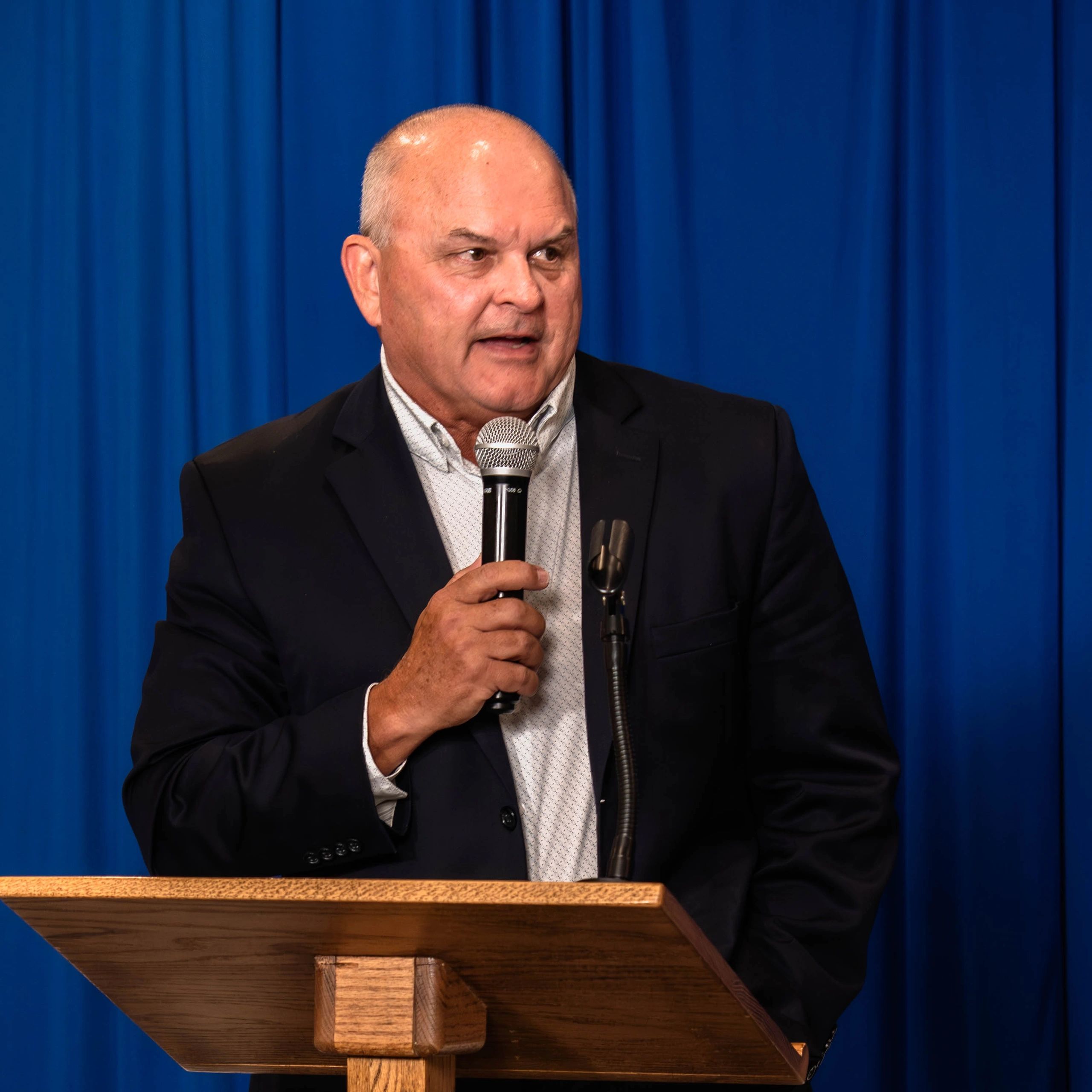 Speaker at podium during Time to Lead event
